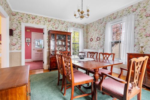 36 Morning St, Portland ME 04101-4429 exterior