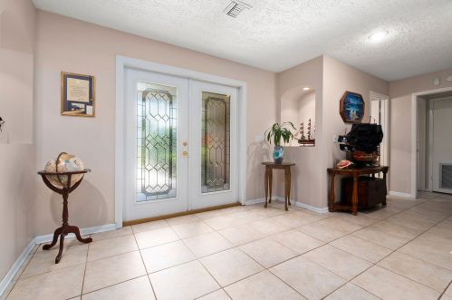 1718 Ocean Cove Ave, Fort Pierce FL  34953-2450 exterior