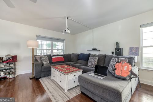 744 Garibaldi St, Atlanta GA  30310-2171 exterior