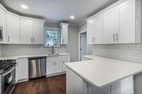 15 17 St, Huntington Station NY 11746-2913 exterior