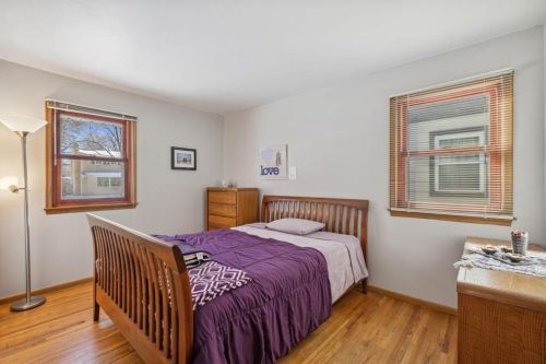 4785 Karen Pl, Saint Paul MN  55110-2933 exterior