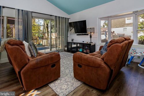 32 Franklin Ave, Camden NJ 08108-1117 exterior