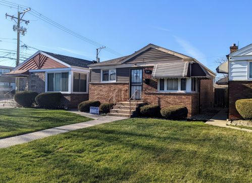 7840 Christiana Ave, Chicago, IL 60652-1514