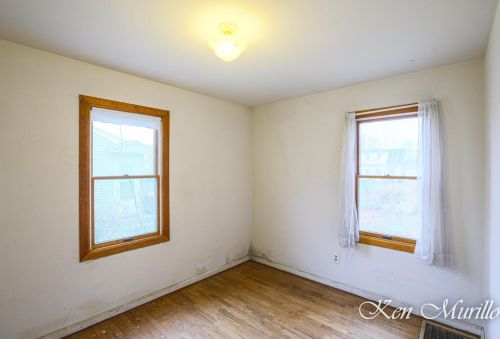 2867 Sharon Ave, Wyoming MI 49519-2519 exterior