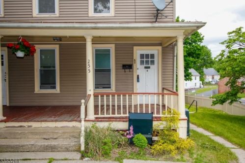 255 Spring St, Fredon NJ  07860-2103 exterior