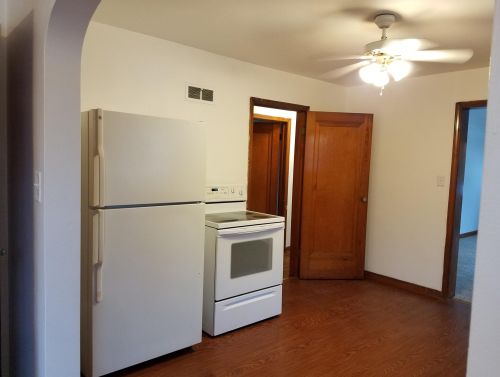 4089 Montreal St, Milwaukee, WI 53216-1754