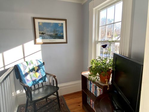 153 Locust St, Dover NH 03820-4008 exterior