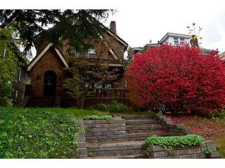 6644 5th Ave, Pittsburgh, PA 15206-4443