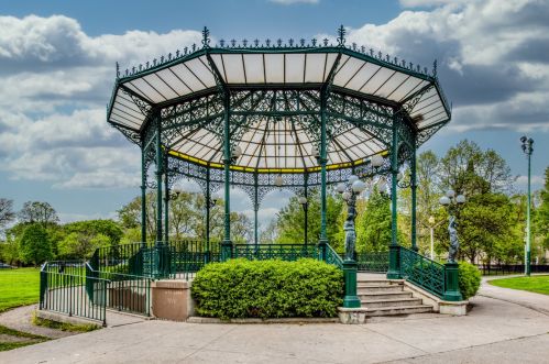 4727 Artesian Ave, Chicago IL 60645-5302 exterior