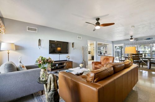 352 Fernandina St, Fort Pierce FL 34949-3537 exterior