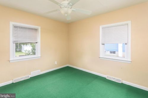 408 Route 156, Trenton NJ 08620-1728 exterior