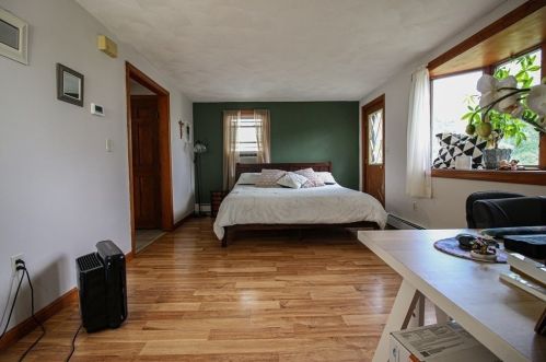 11 Pne St, Danvers MA 01923-2636 exterior