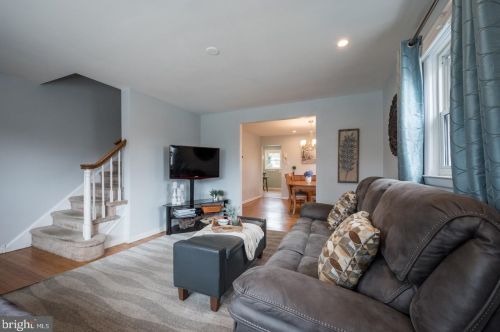 816 Maple Rd, Media PA 19086-7167 exterior