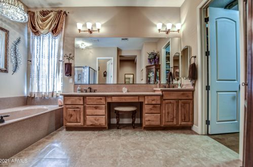 2562 Lantana Dr, Chandler AZ 85286-2446 exterior