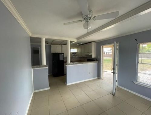 37559 Meadowview Dr, Hempstead TX  77445-8240 exterior