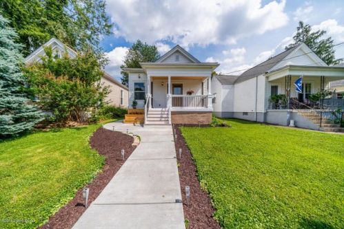 1920 Richmond Dr, Louisville KY  40205-1412 exterior