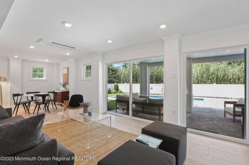 382 Western Ave, Point Pleasant Beach NJ exterior