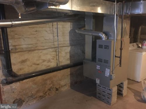 625 Clinton St, Camden NJ 08103-1430 exterior