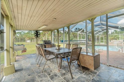 841 2 St, Naples FL 34117-9326 exterior