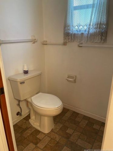 750 College Park Rd, Fort Pierce FL 34953-3334 exterior