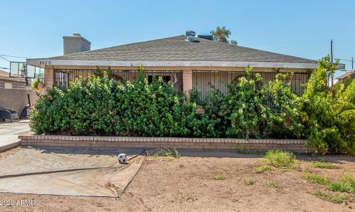 4420 8th Pl, Phoenix, AZ 85040-2272
