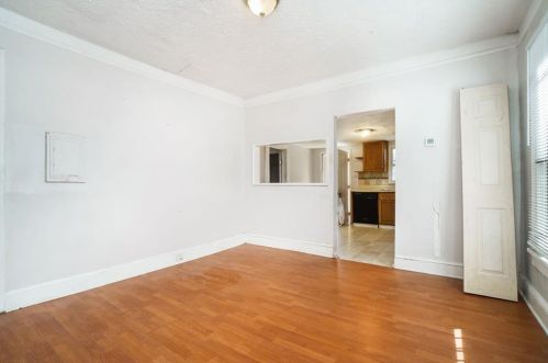 950 Dewey St, Atlanta GA 30310-2908 exterior