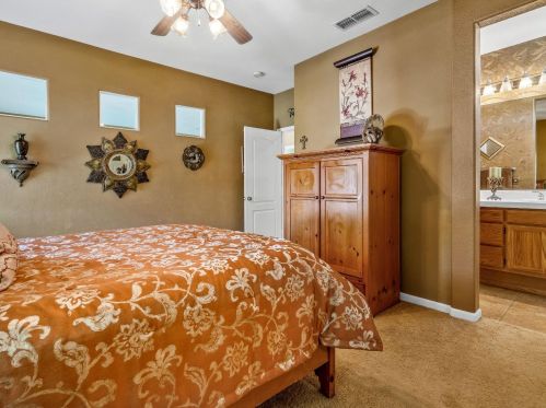 253 Marsalla Dr, Folsom CA 95630-7201 exterior