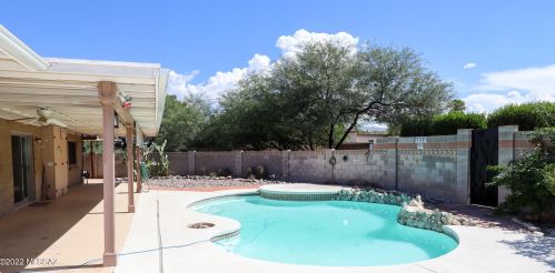 9260 6th St, Tucson, AZ 85710-3110