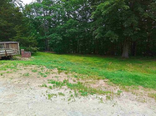 317 High St, Concord NH 03303-1415 exterior