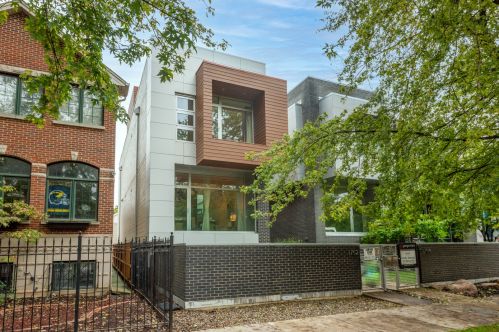 1752 Rockwell St, Chicago, IL 60647-5220