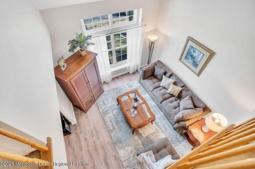 20 Kentucky Way, East Freehold NJ 07728-4612 exterior