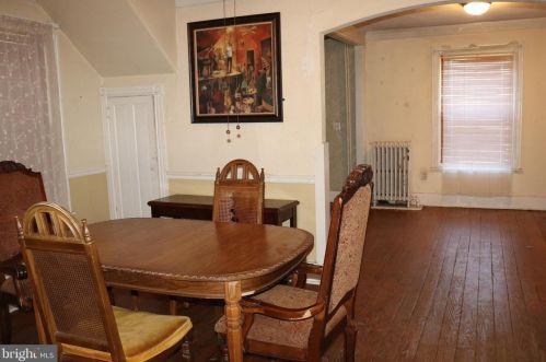 359 Mcclellan Ave, Trenton NJ 08610-6047 exterior