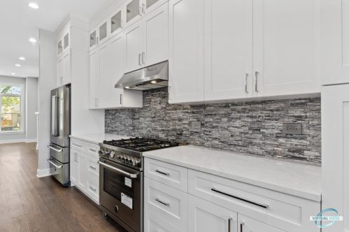 4620 Kenneth Ave, Chicago IL 60803-2130 exterior