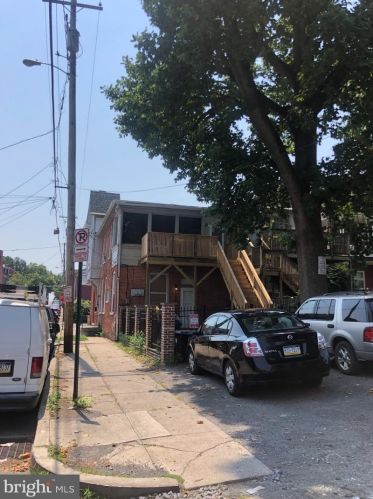 455 Shippen St, Lancaster PA 17602-3637 exterior