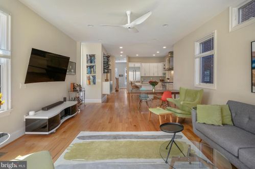 403-A Alfred St, Alexandria VA exterior