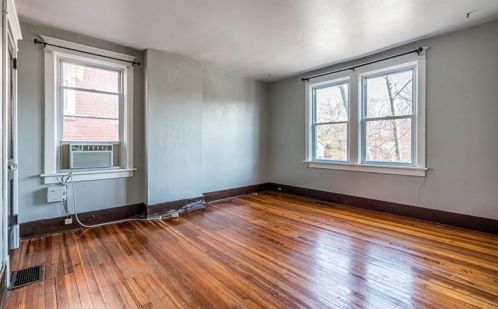 1230 Braddock Ave, Pittsburgh PA 15218-1638 exterior