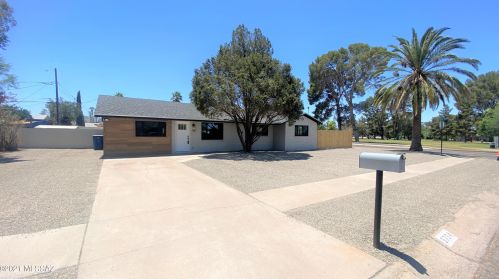 5754 18th St, Tucson AZ  85711-5106 exterior