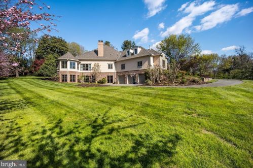 11300 Glen Rd, Rockville MD 20854-1849 exterior