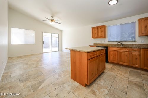 6420 David Dr, Tucson AZ  85730-3604 exterior