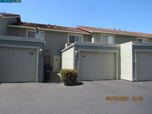5333 Park Highlands Blvd, Concord CA  94521-3704 exterior