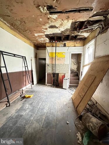 3712 15 St, Philadelphia PA 19140-3602 exterior