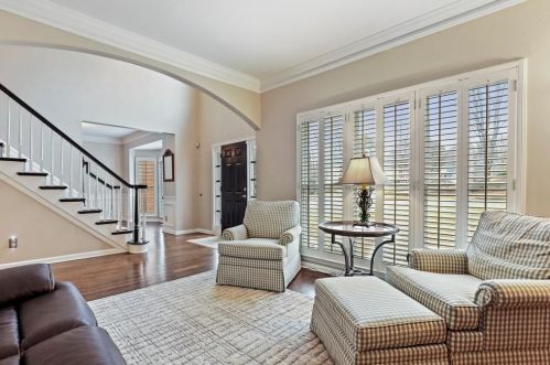 7105 Devonhall Way, Duluth GA 30097-7128 exterior