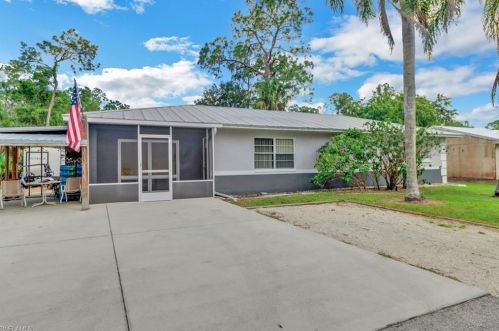 2160 23rd St, Naples, FL 34117-4625