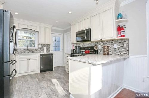 309 Elm St, Oradell NJ  07649-2261 exterior