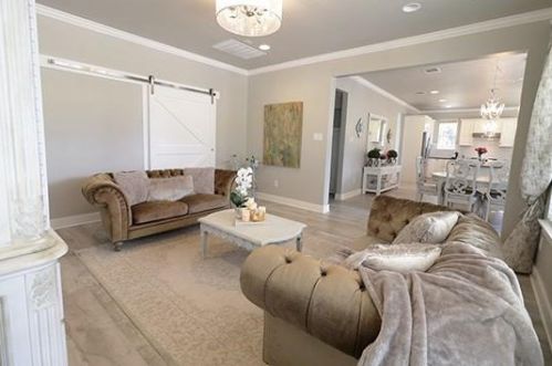 109 Concord Cir, Austin TX 78737-9073 exterior