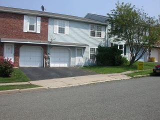 11 Ramapo Way, Washington, NJ 07882-2139