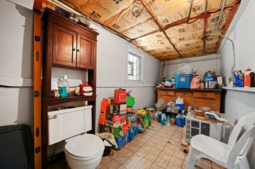 5238 Nelson St, Chicago IL 60657-3042 exterior