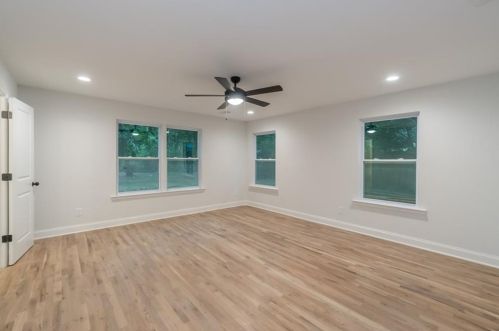 1937 Clairmont Ter, Atlanta GA  30345-2309 exterior