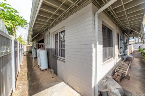 910 Piikoi St, Honolulu HI exterior