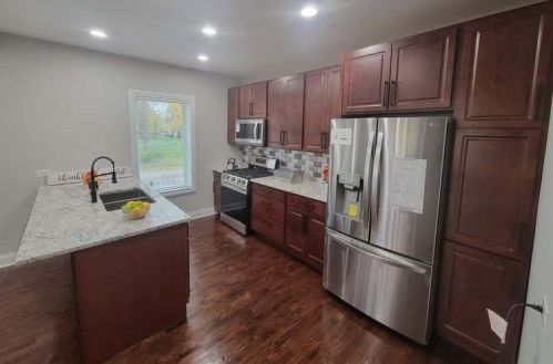 11956 Calumet Ave, Chicago IL  60628-6225 exterior